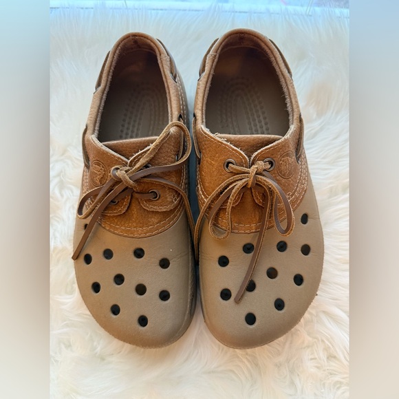 CROCS | Shoes | Crocs Islander Pit Crew Boat Shoe Tan Leather Upper ...